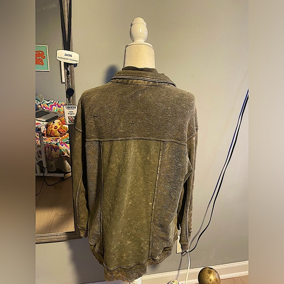 Anthro Pilcro Relaxed Shirt Jacket in Moss - Picture 6 of 7